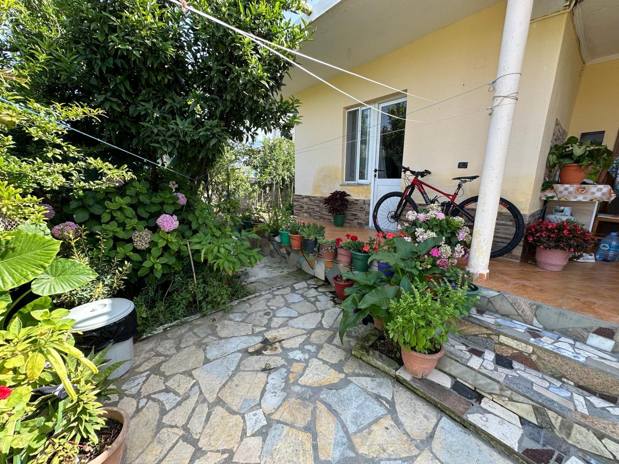 Flower'S Home Orikum Ngoại thất bức ảnh